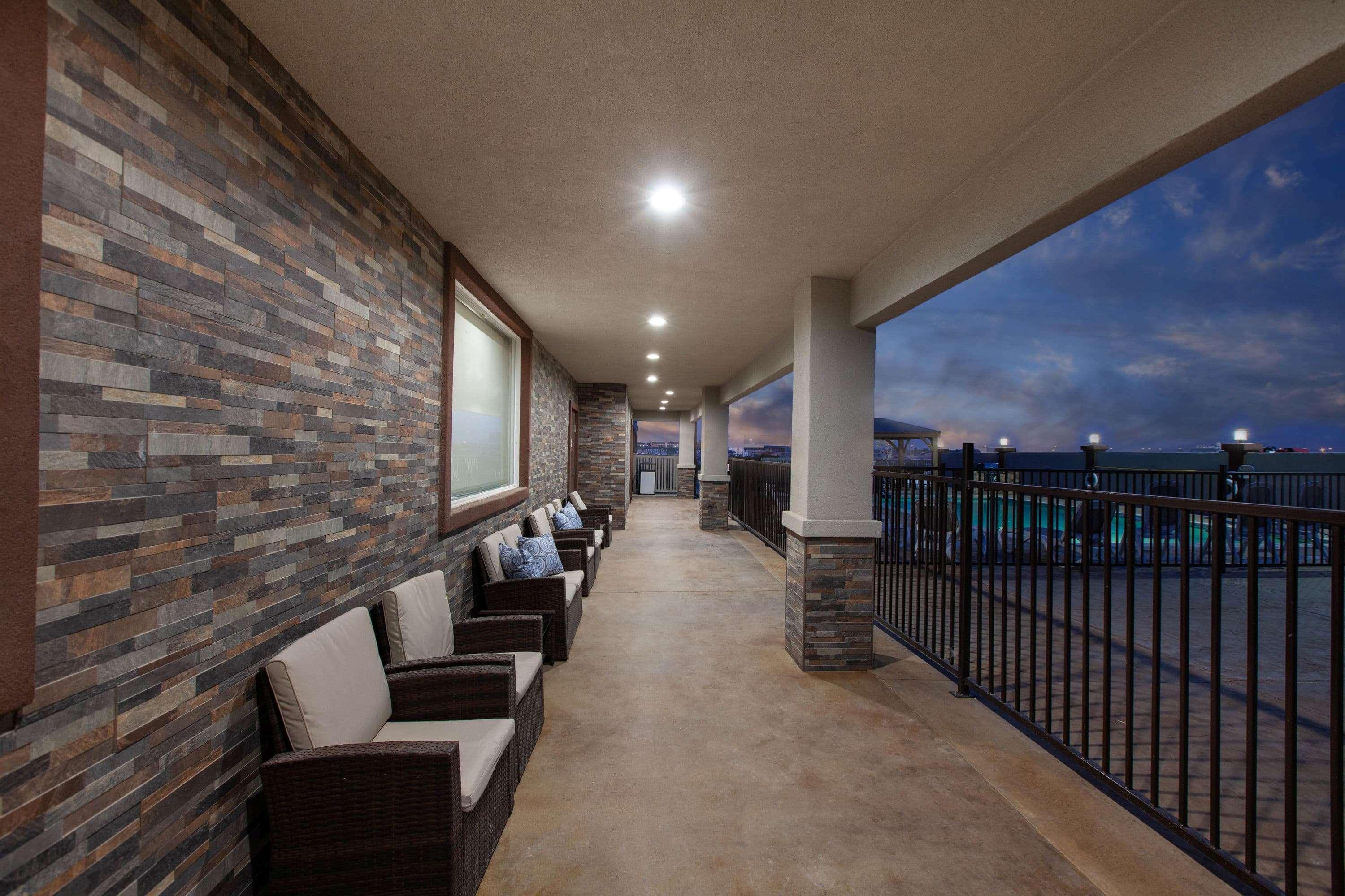 Hawthorn Extended Stay By Wyndham Odessa Exteriör bild